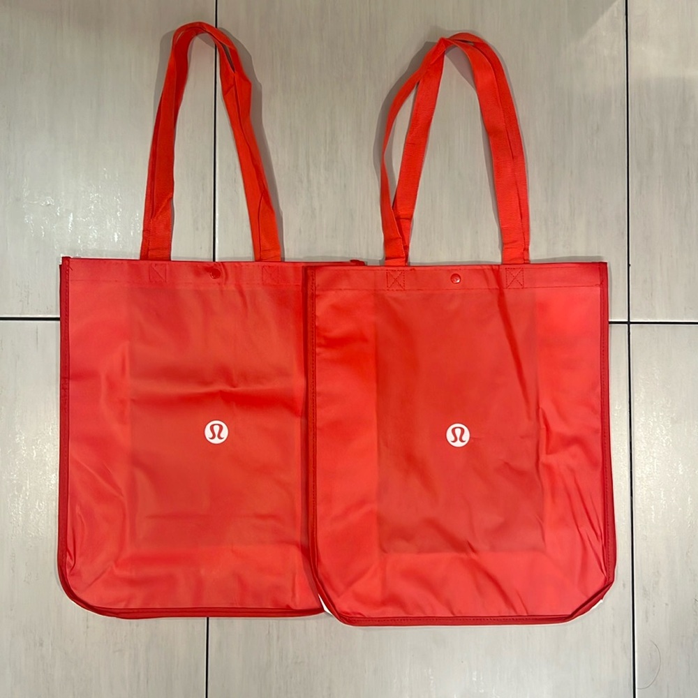NEW Lululemon Reusable Red Shopping Bags Set of 2 Size Medium